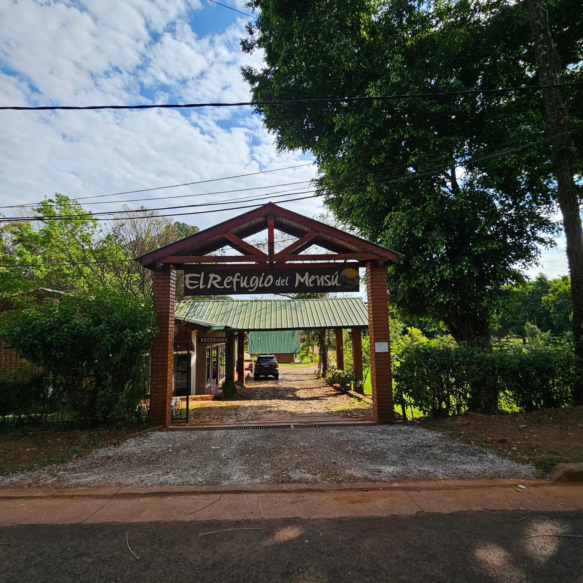 Cabañas El Refugio del Mensu Puerto Iguazú Exterior foto