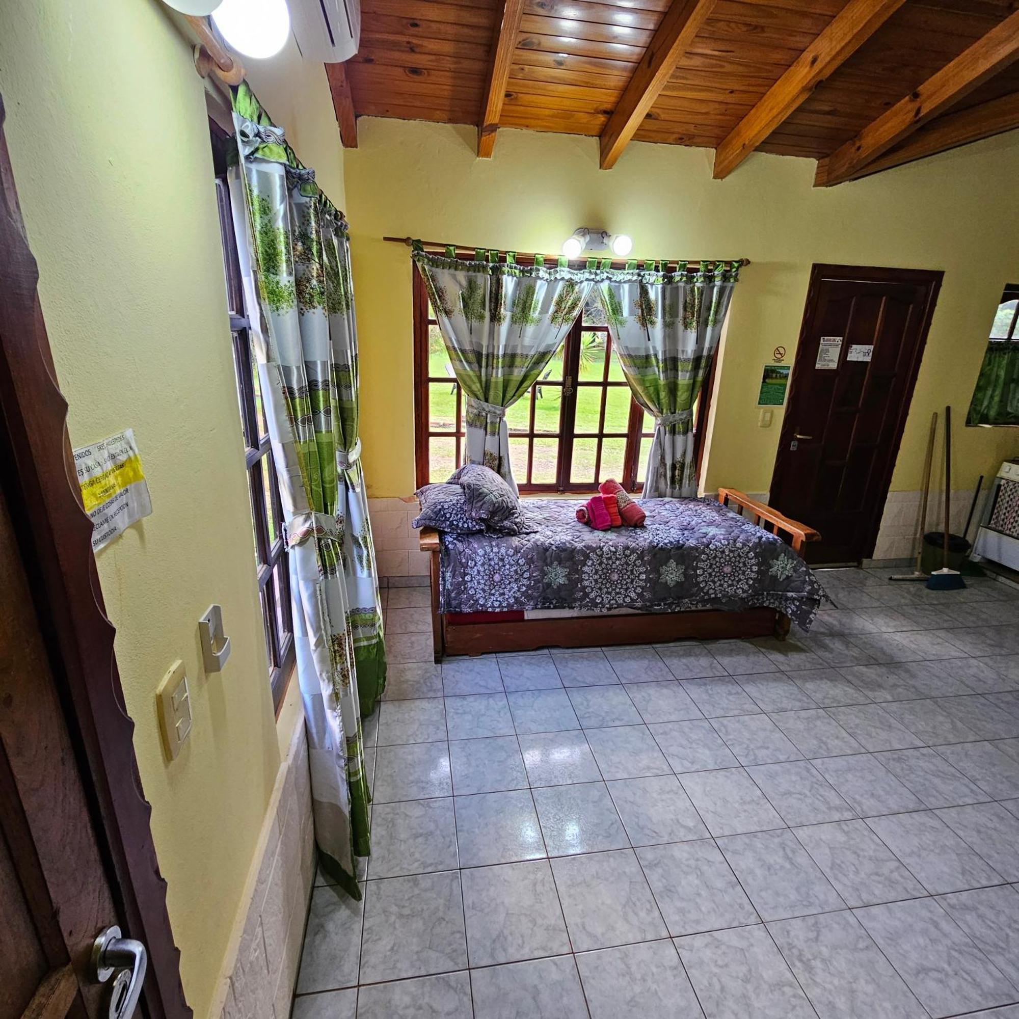 Cabañas El Refugio del Mensu Puerto Iguazú Exterior foto